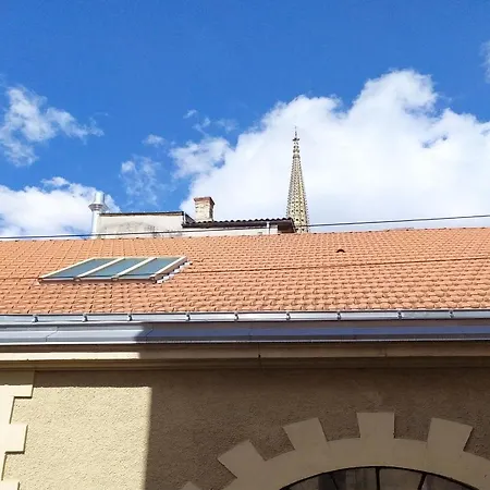 Oda ve Kahvaltı Saint Michel